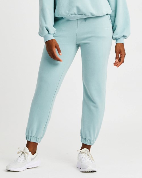 AYBL Everyday Oversized Joggers Soft Sage | 576901-EZU