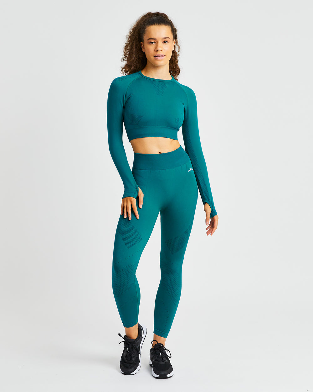 AYBL Ignite Seamless Long Sleeve Crop Top Hyper Teal | 936871-XHY