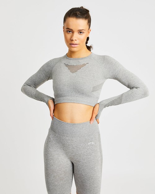 AYBL Motion Seamless Long Sleeve Crop Top Khaki | 350162-AYQ