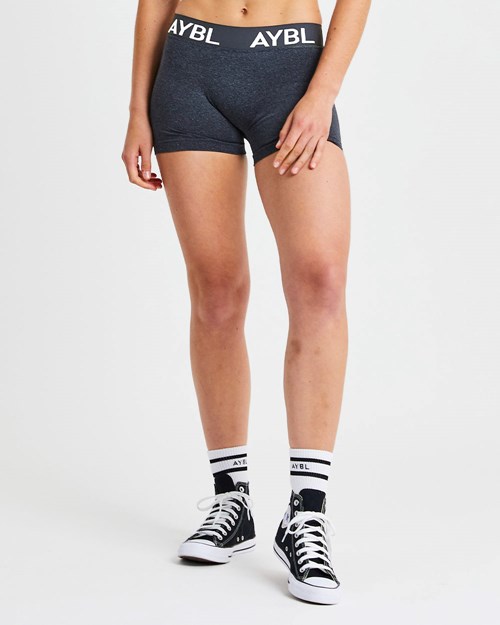 AYBL Staple Seamless Low Rise Shorts Czarne | 064932-UNE