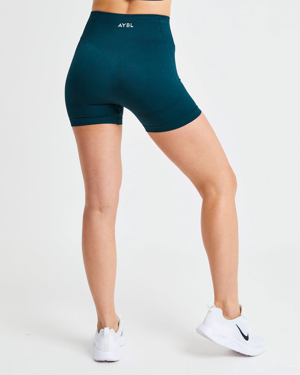 AYBL Balance V2 Seamless Shorts Zielone | 528039-XBJ