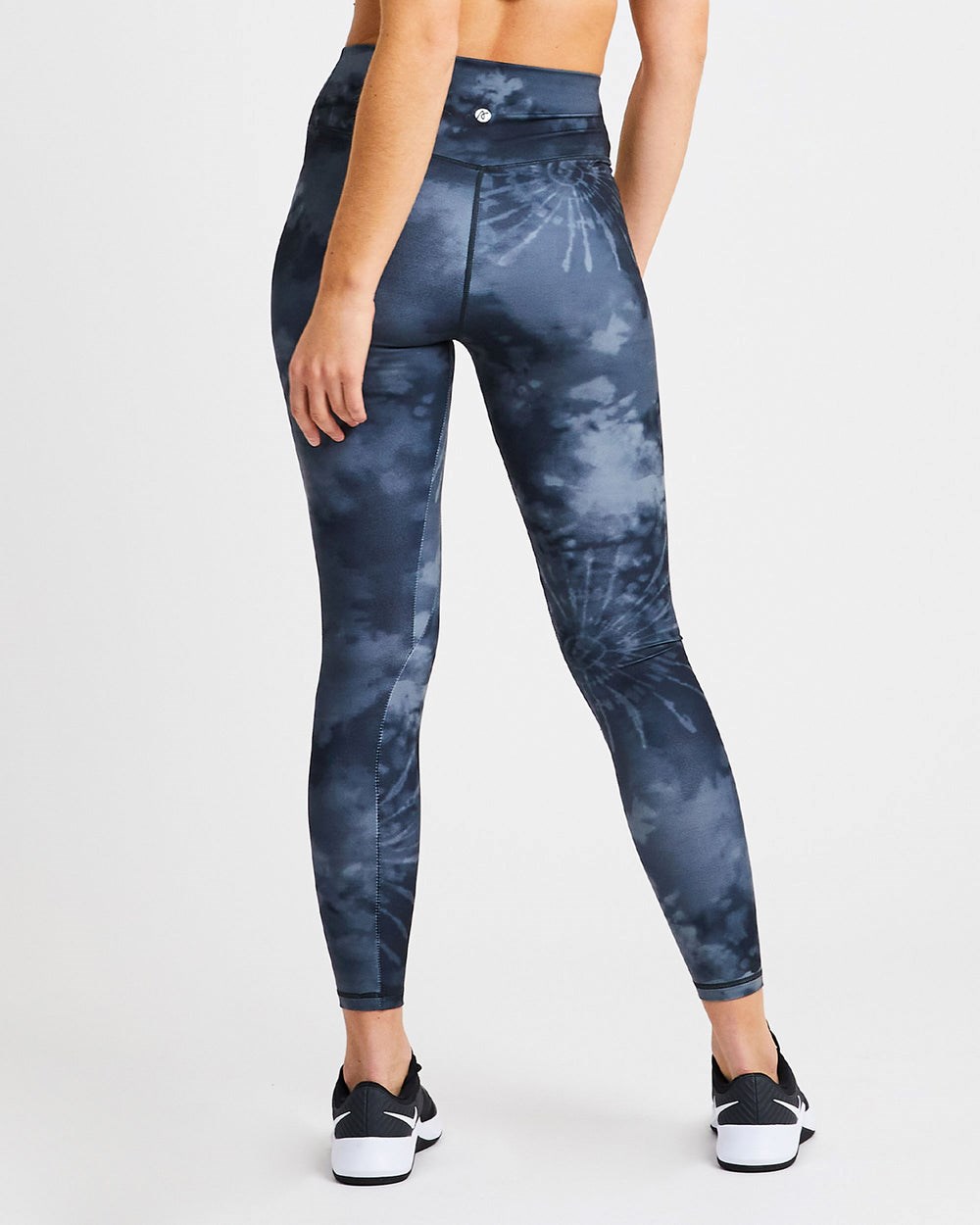 AYBL Core Leggings Czarne | 420173-OCL