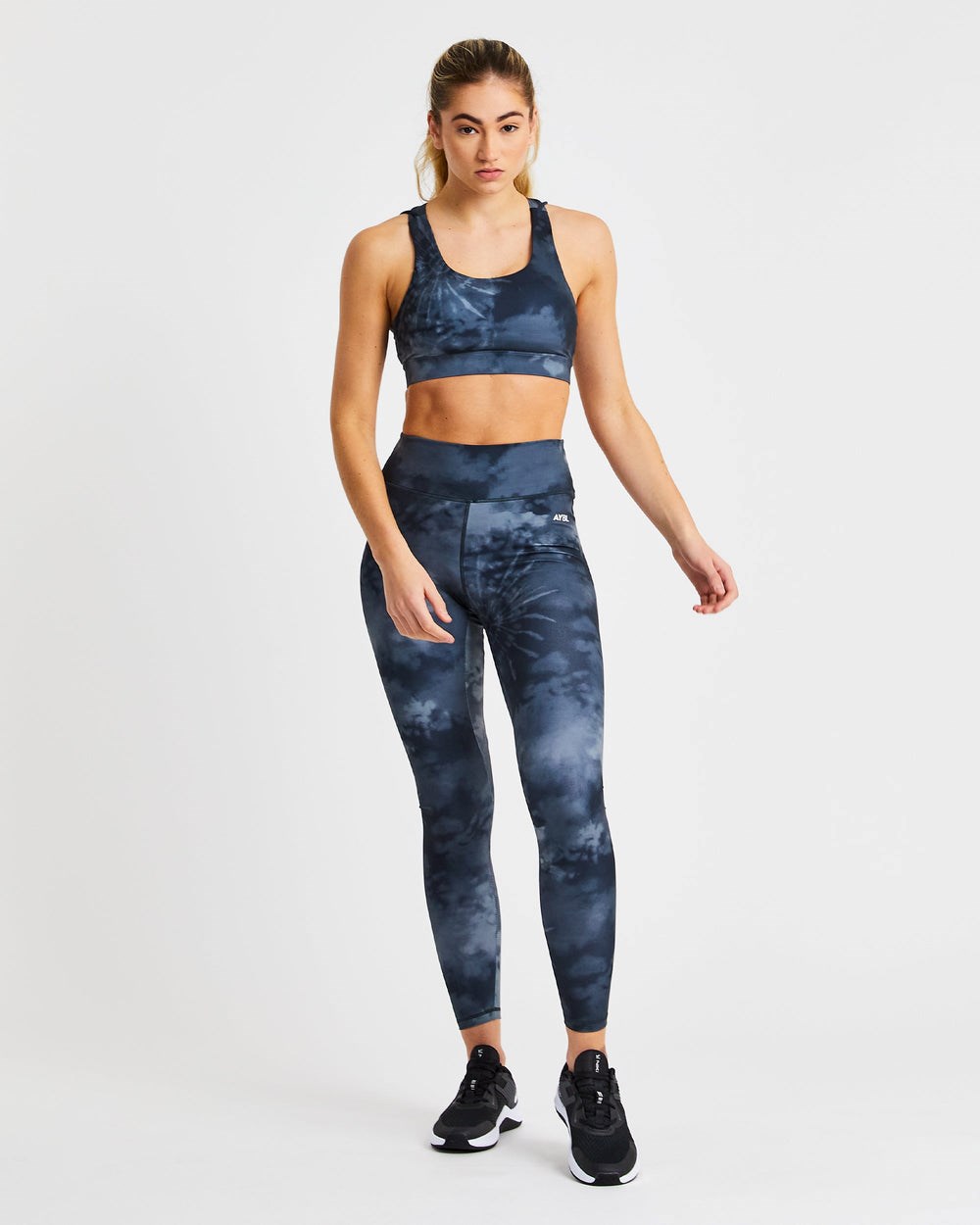 AYBL Core Leggings Czarne | 420173-OCL