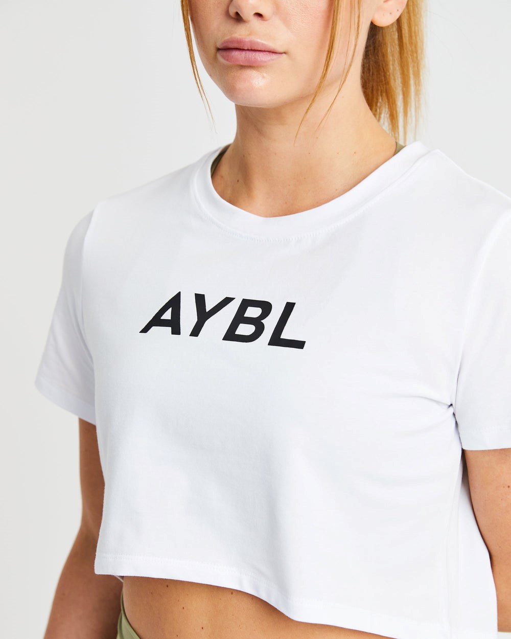 AYBL Crop T Shirt Białe | 527034-HBX