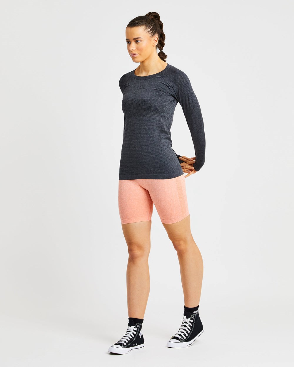 AYBL Embrace Seamless Long Sleeve T Shirt Czarne | 462385-KNP