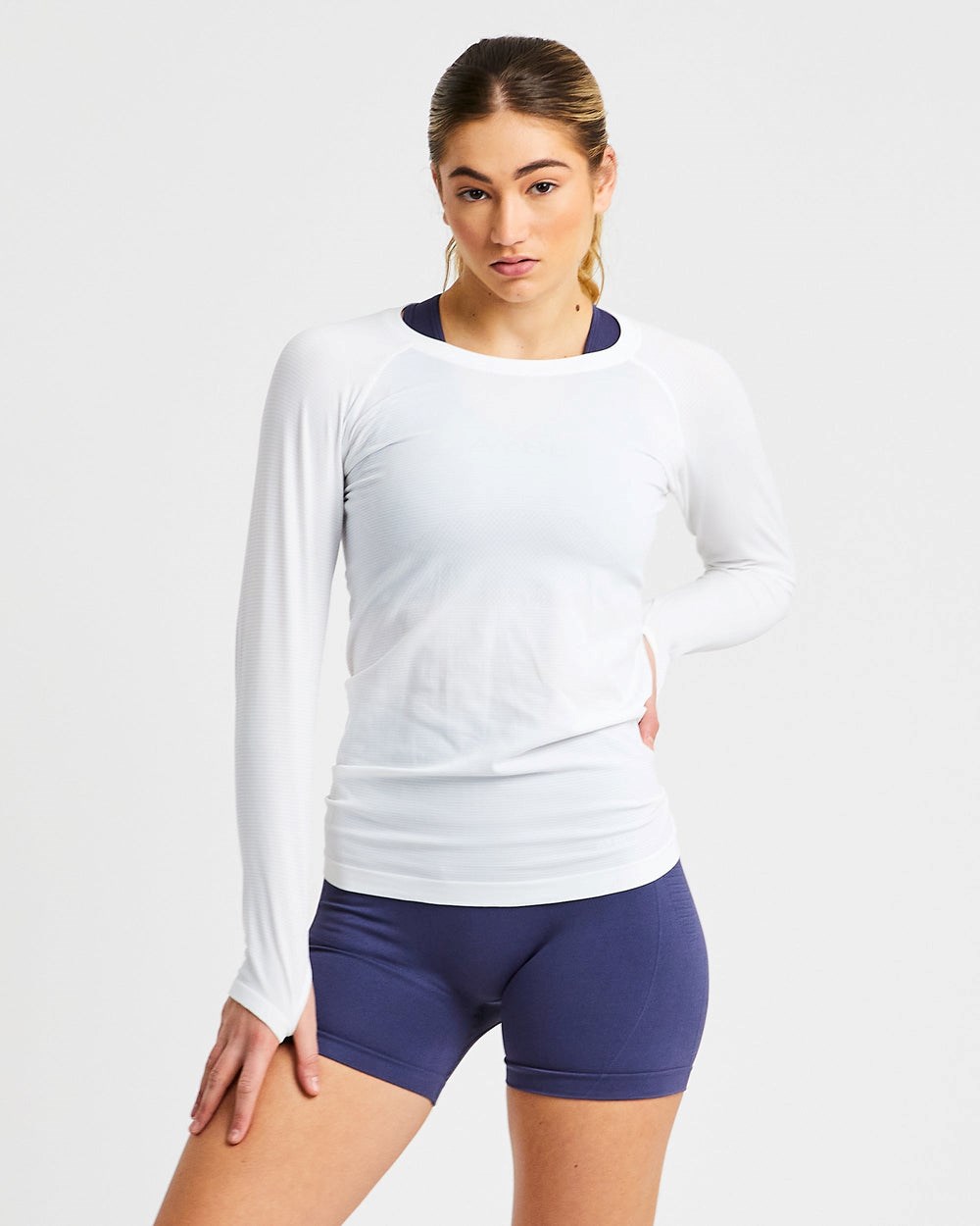 AYBL Embrace Seamless Long Sleeve T Shirt Białe | 762540-EUO