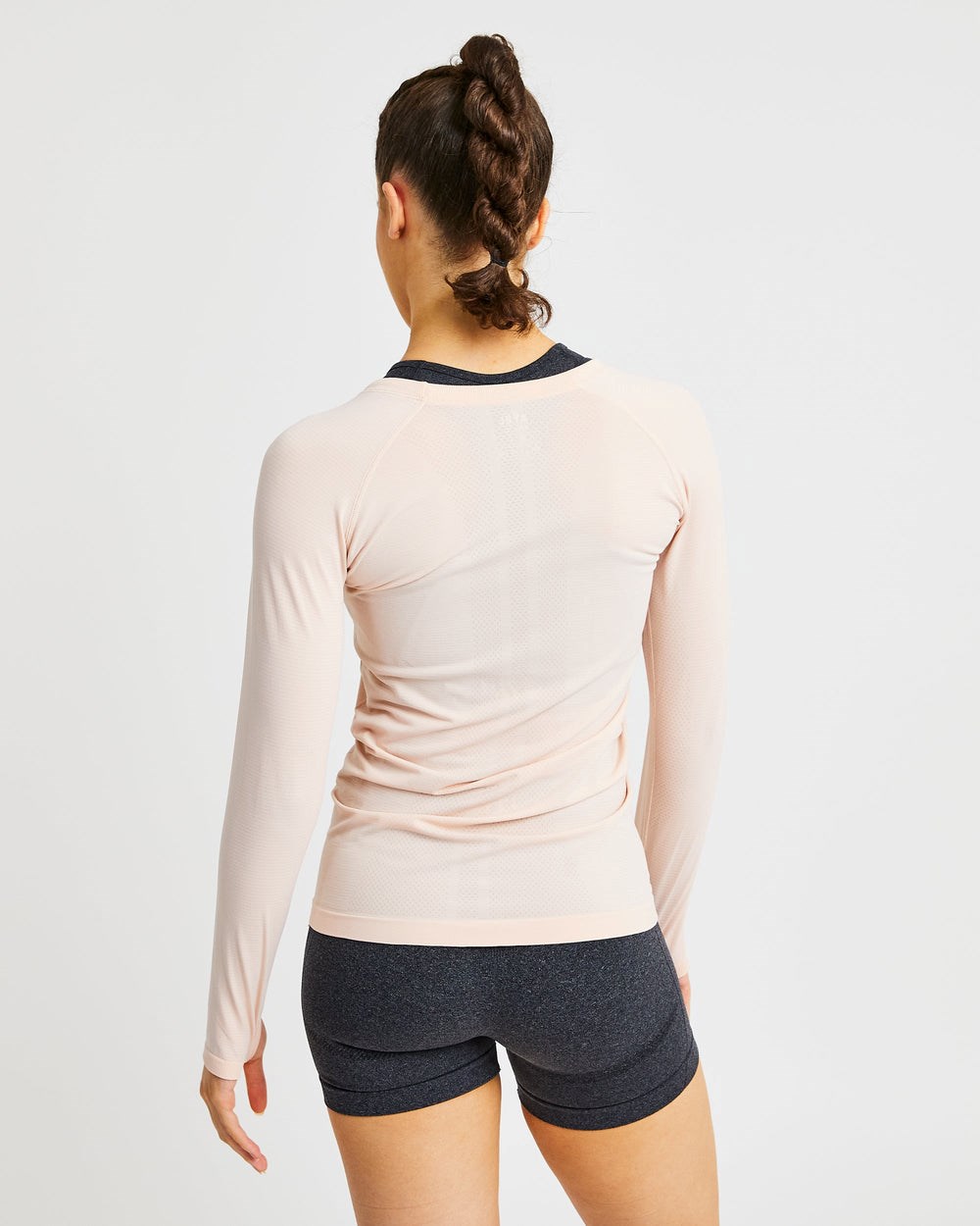 AYBL Embrace Seamless Long Sleeve T Shirt Soft Peach | 930587-TRP