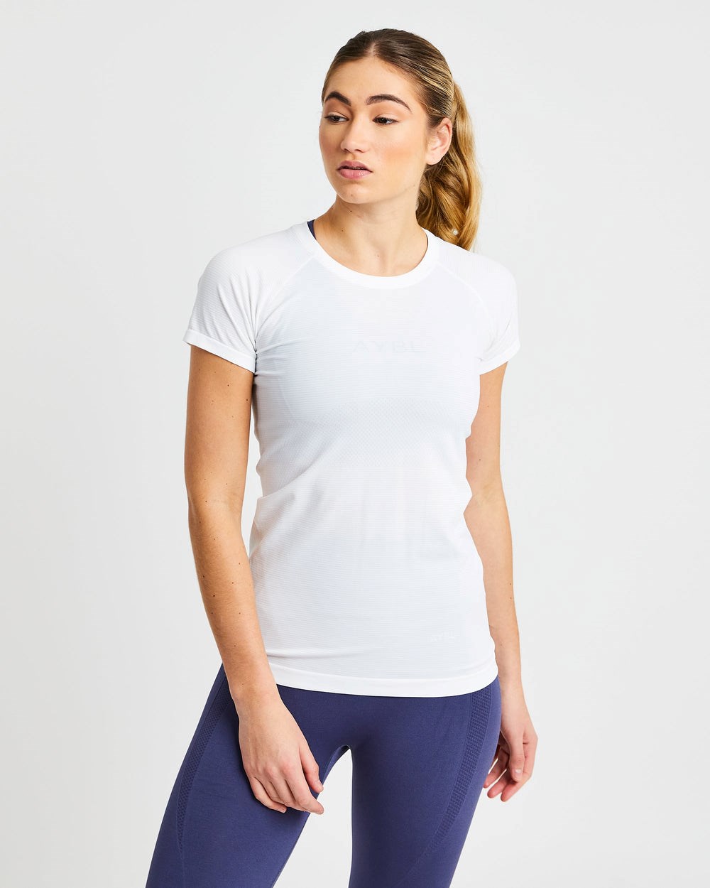 AYBL Embrace Seamless T Shirt Białe | 970152-FEZ