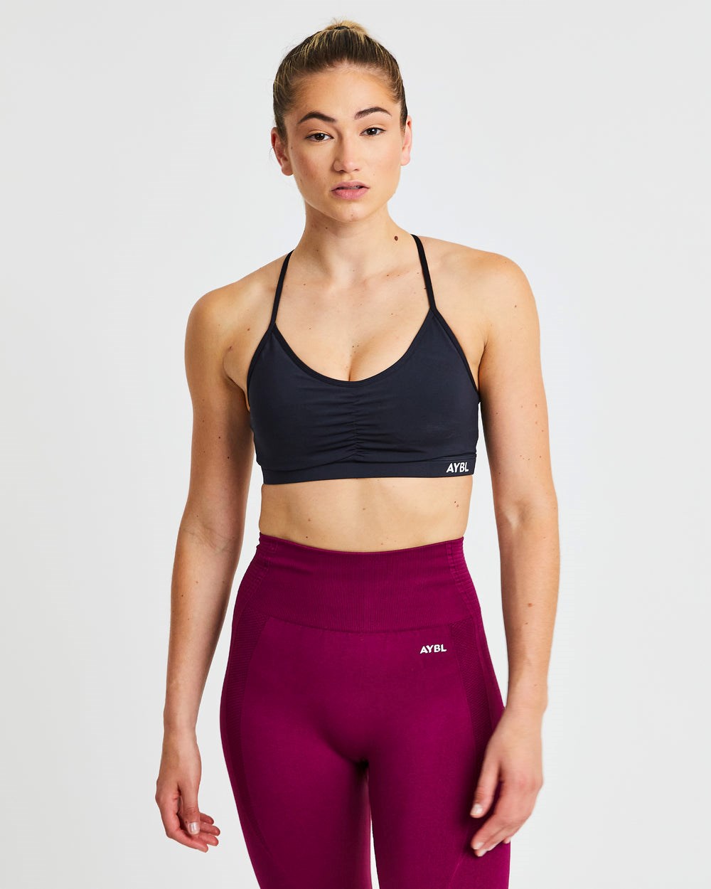 AYBL Essential Ruched Sports Bra Czarne | 789213-DWZ