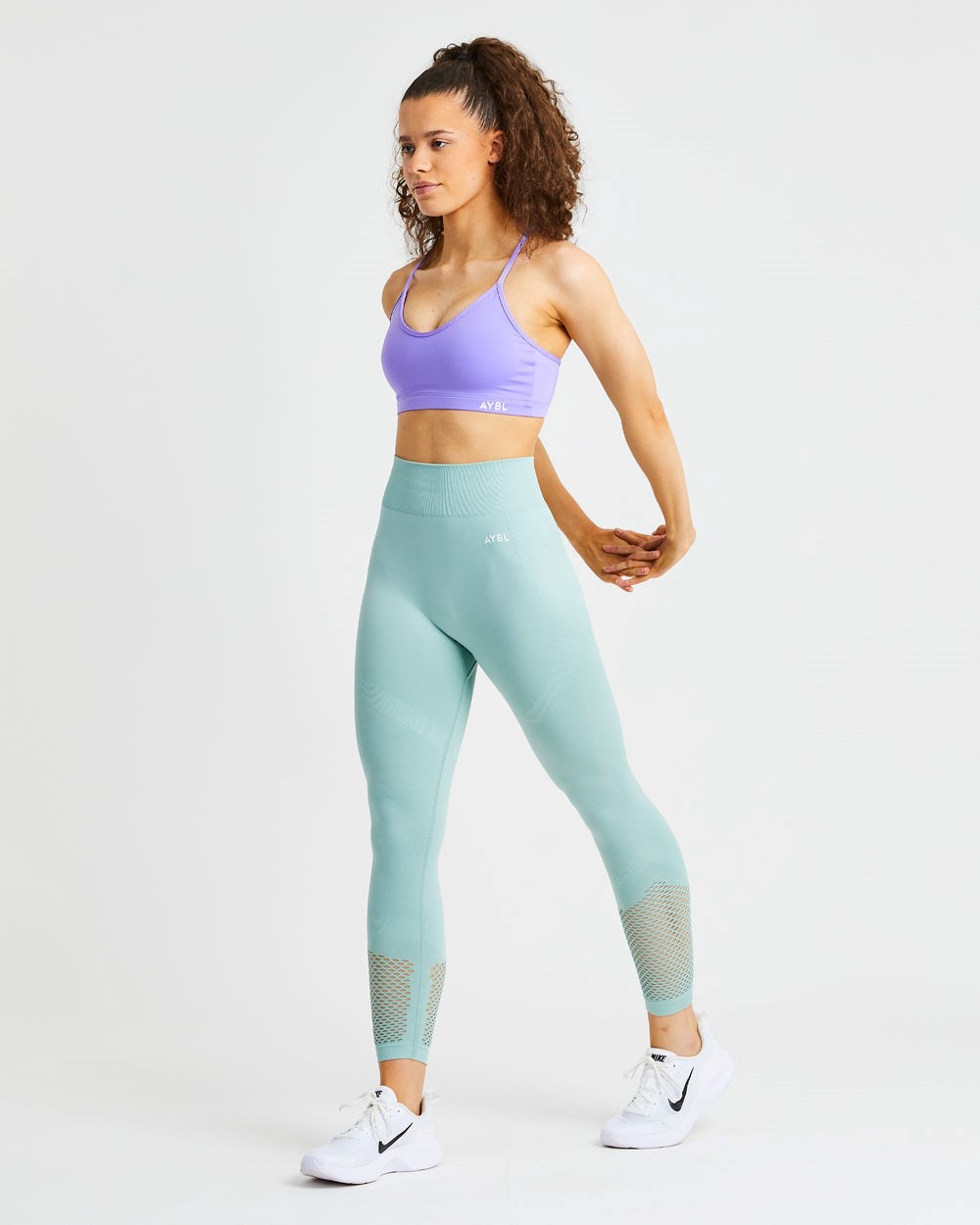 AYBL Essential V Neck Sports Bra Fioletowe | 723618-MDA