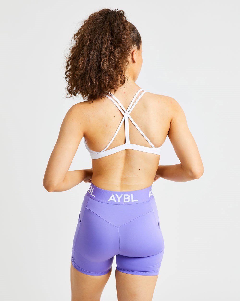 AYBL Essential Z Paskami Sports Bra Białe | 063785-TRV