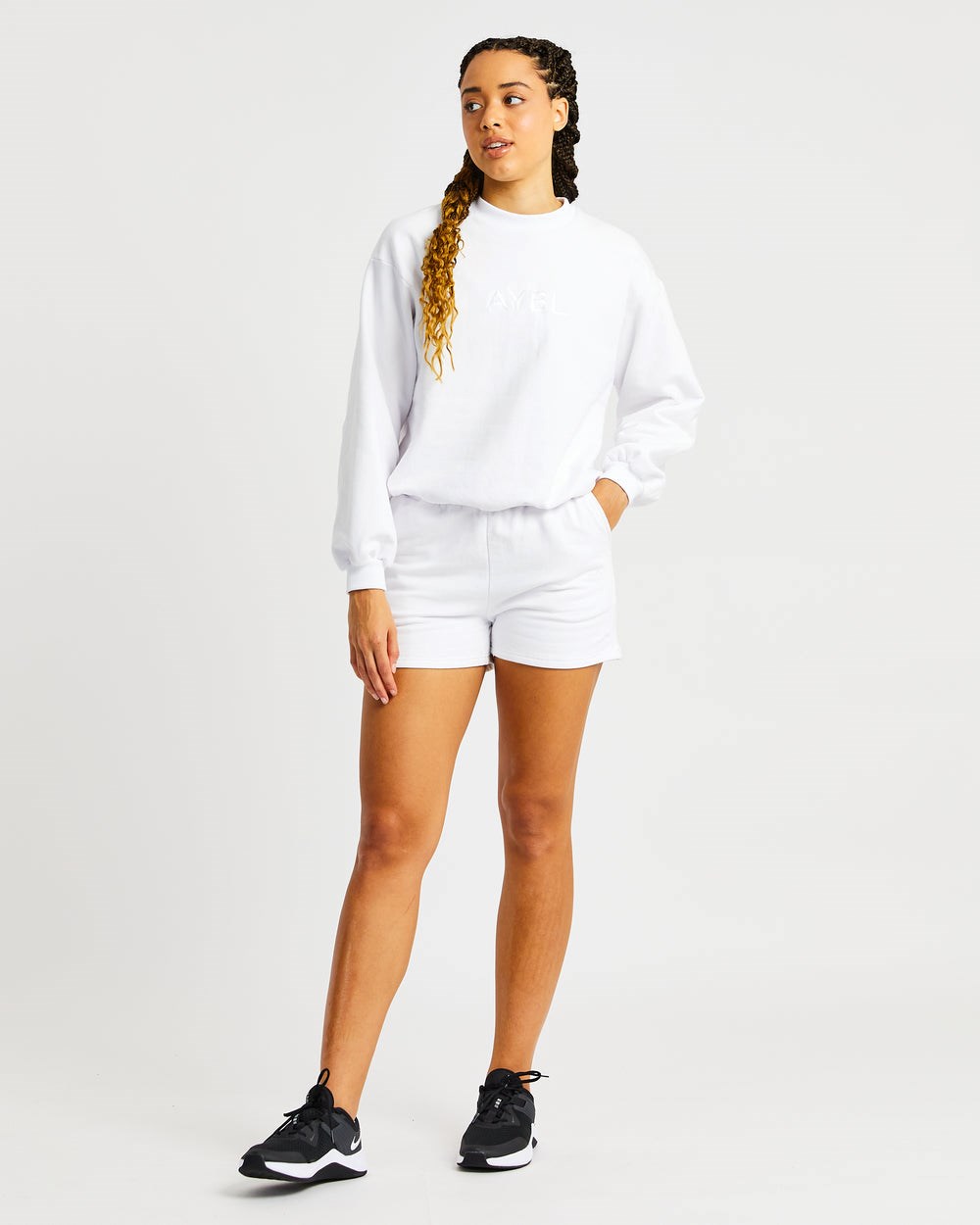 AYBL Everyday Oversized Shorts Białe | 064271-RGS