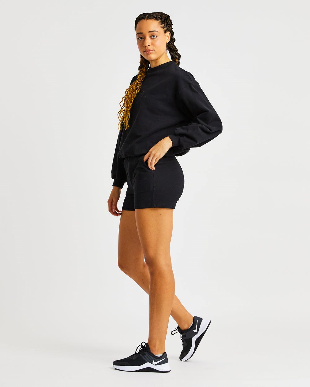 AYBL Everyday Oversized Shorts Czarne | 456902-AWY