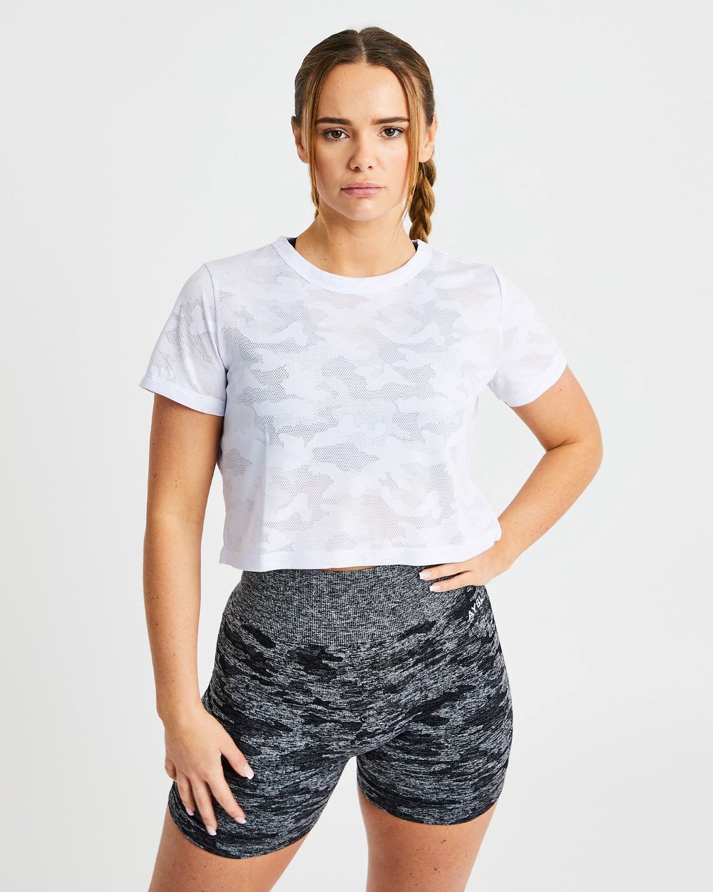 AYBL Evolve Camo Crop T Shirt Białe | 518746-JWN