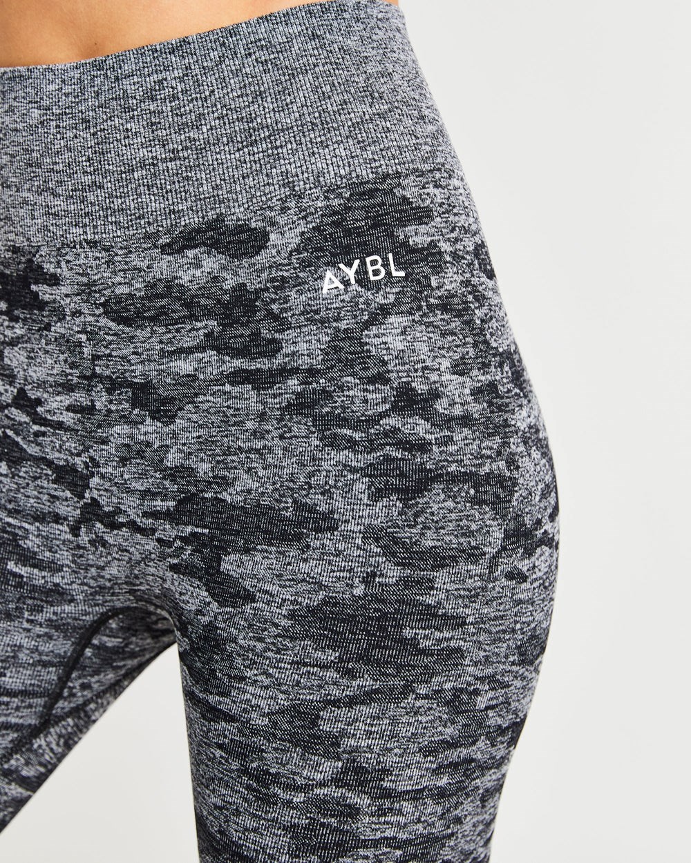 AYBL Evolve Camo Seamless Leggings Czarne | 283175-KPY