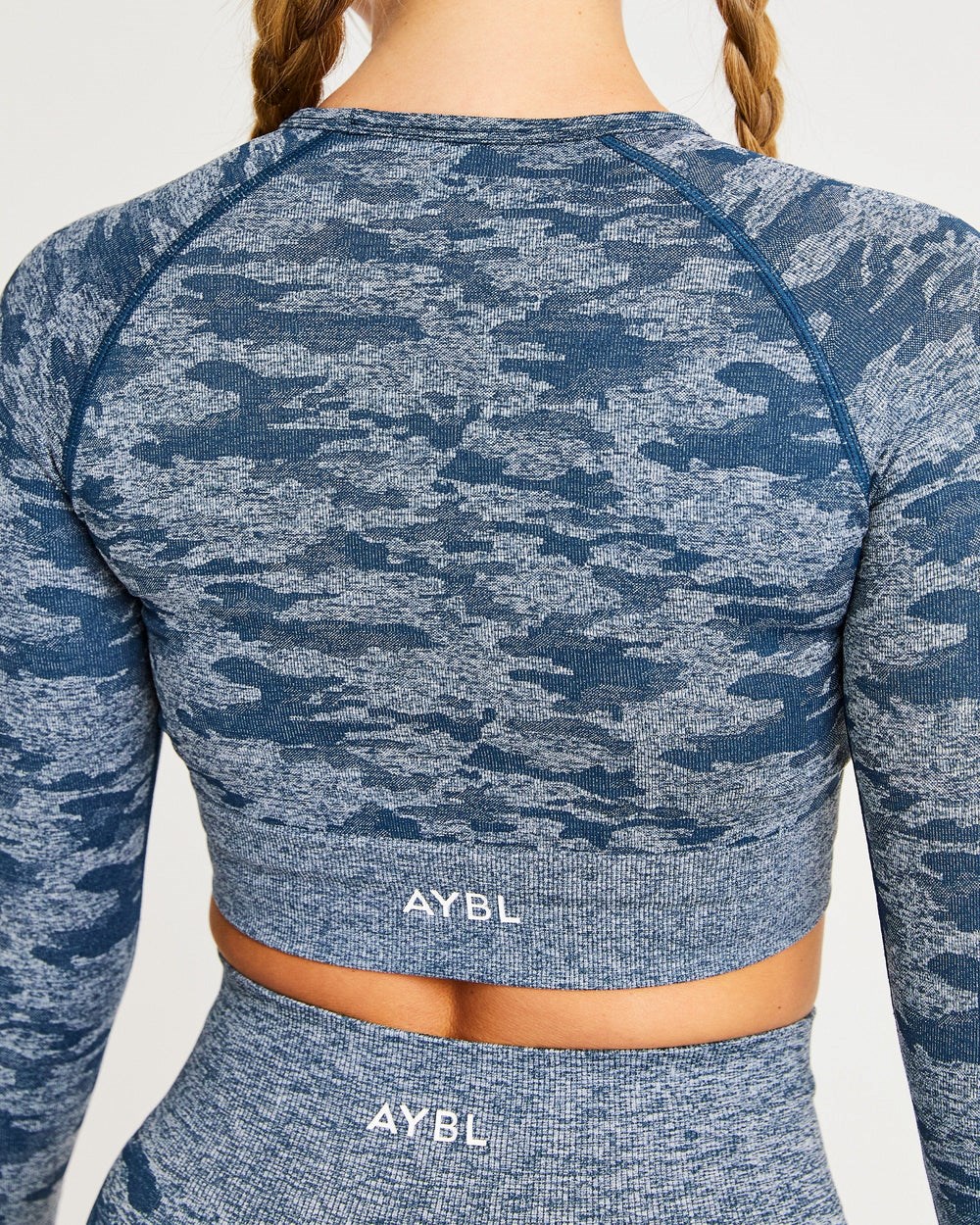 AYBL Evolve Camo Seamless Long Sleeve Crop Top Teal | 594216-VUM