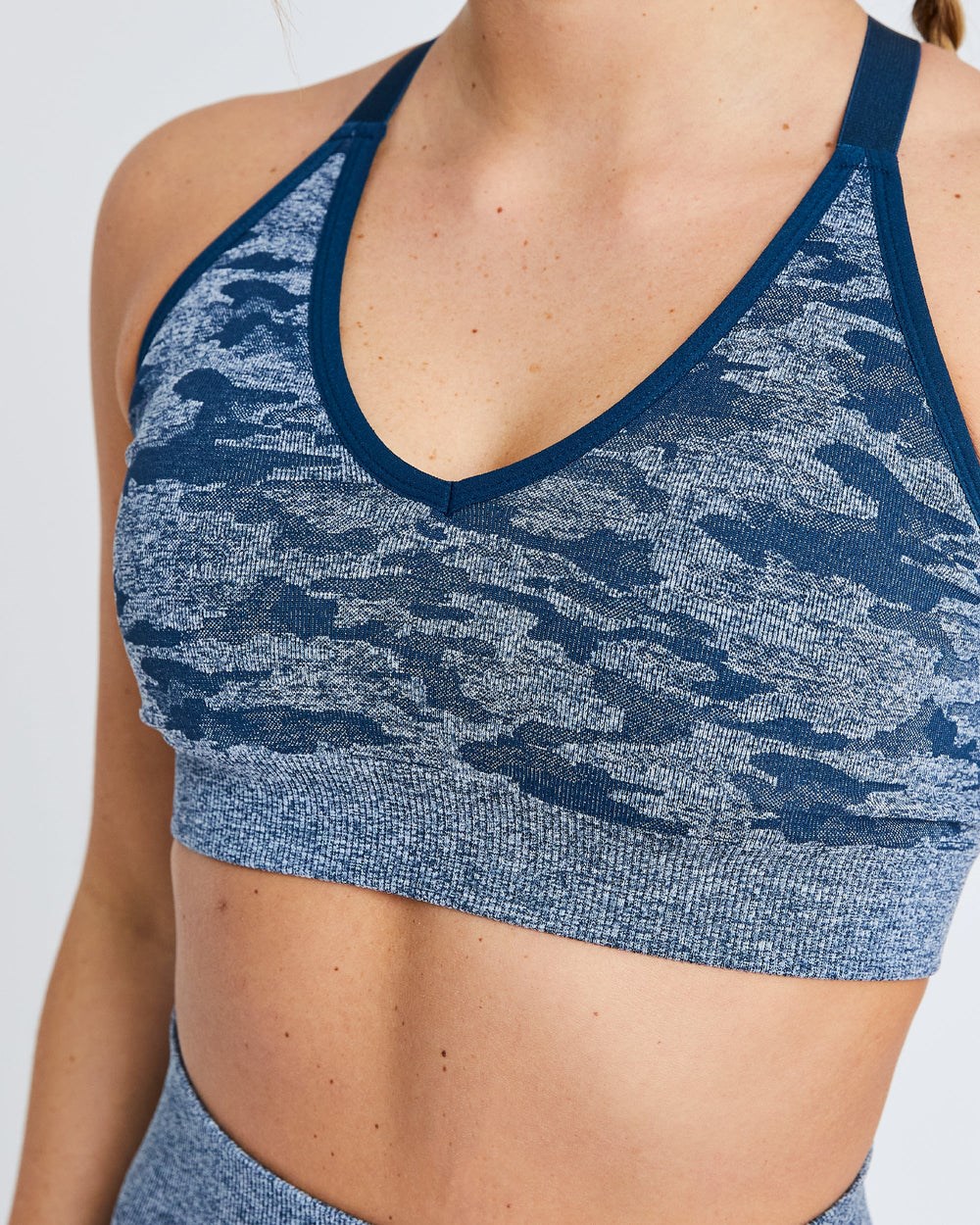 AYBL Evolve Camo Seamless Sports Bra Teal | 134075-RXQ