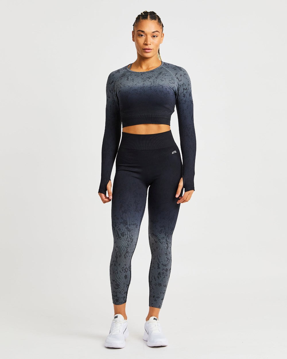 AYBL Flare Seamless Long Sleeve Crop Top Czarne | 128967-CVO