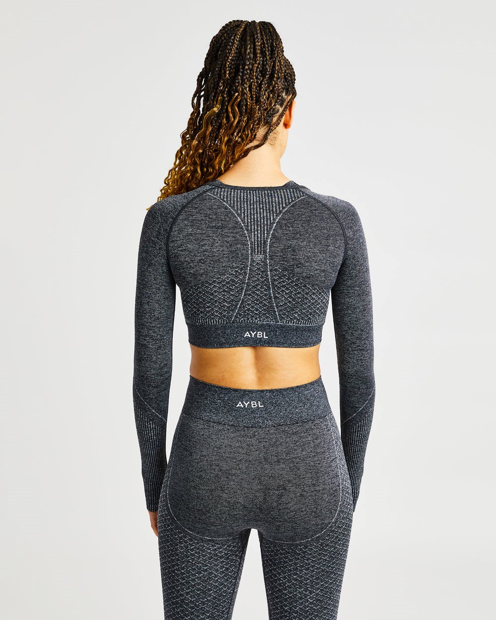 AYBL Impact Seamless Long Sleeve Crop Top Czarne | 027915-PYO