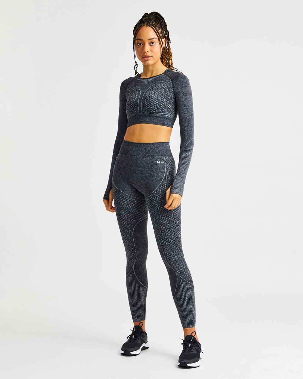 AYBL Impact Seamless Long Sleeve Crop Top Czarne | 027915-PYO