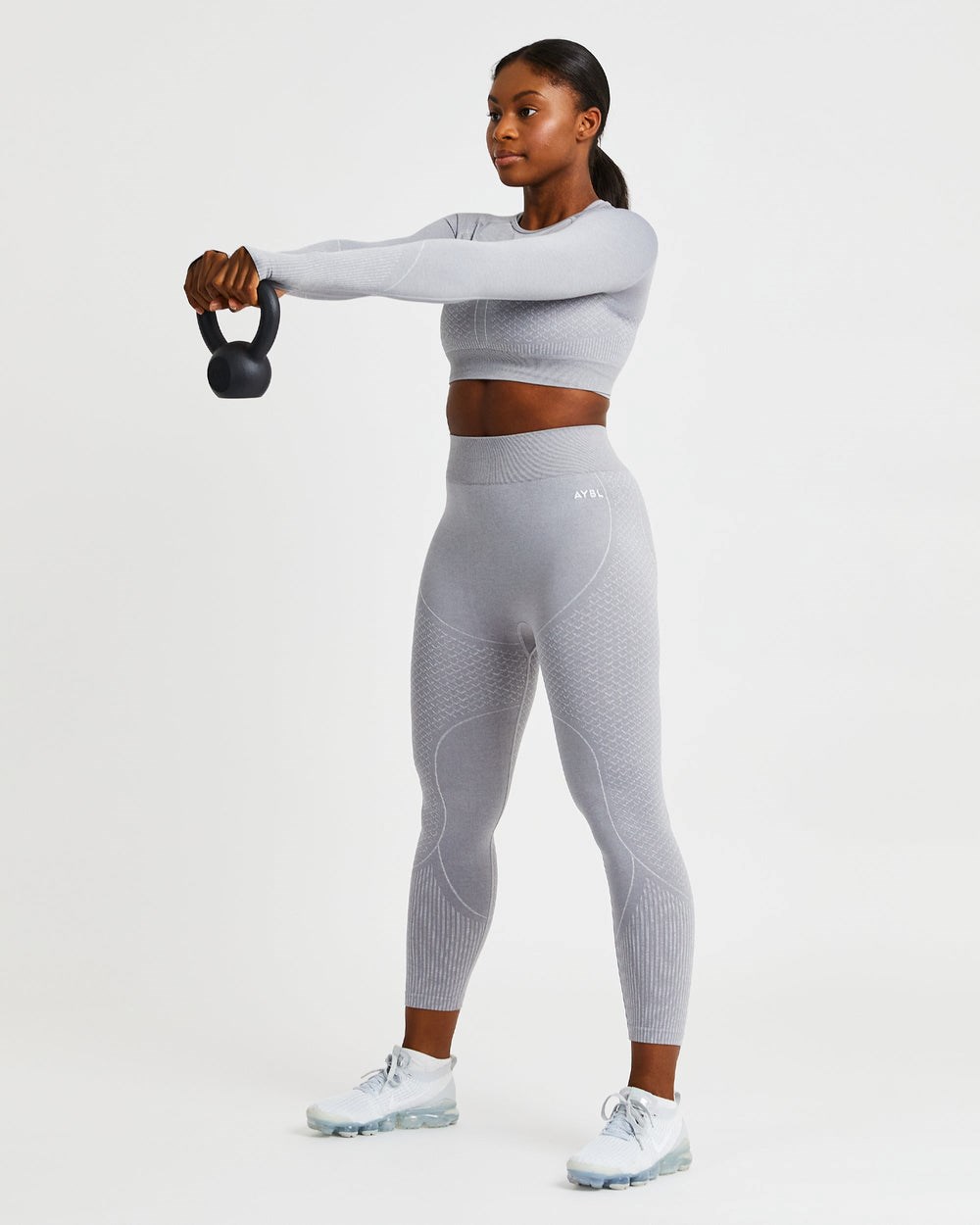 AYBL Impact Seamless Long Sleeve Crop Top Szare | 857123-JPT