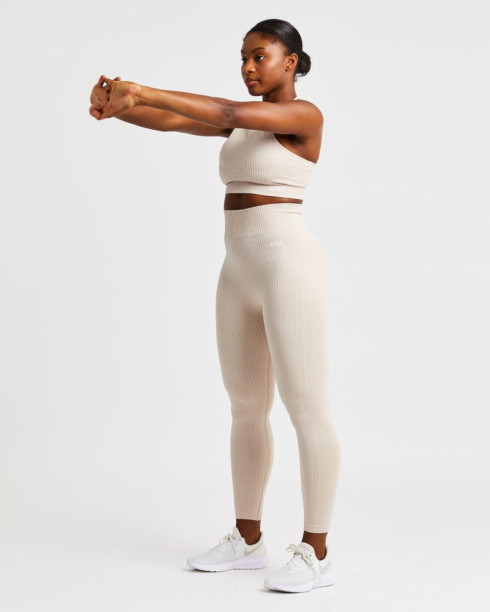 AYBL Luxe Seamless Crop Tank Top Sand | 615084-VUQ