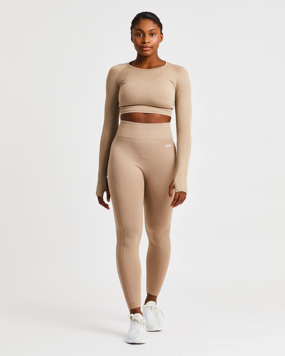 AYBL Luxe Seamless Long Sleeve Crop Top Mocha | 120538-UZL