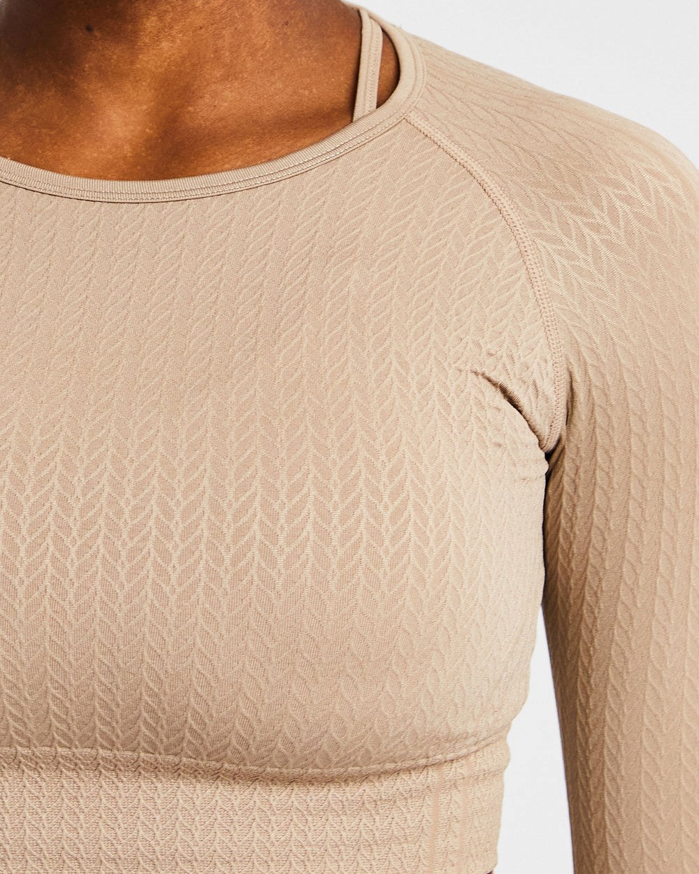 AYBL Luxe Seamless Long Sleeve Crop Top Mocha | 120538-UZL