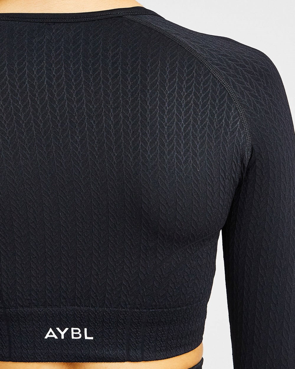 AYBL Luxe Seamless Long Sleeve Crop Top Czarne | 706249-EDZ