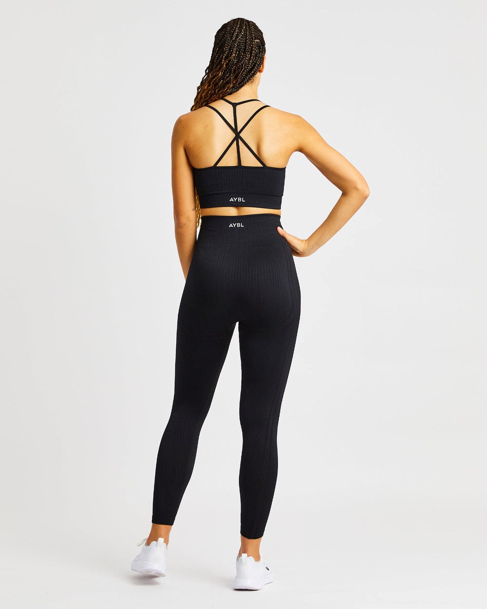 AYBL Luxe Seamless Sports Bra Czarne | 253641-IDK