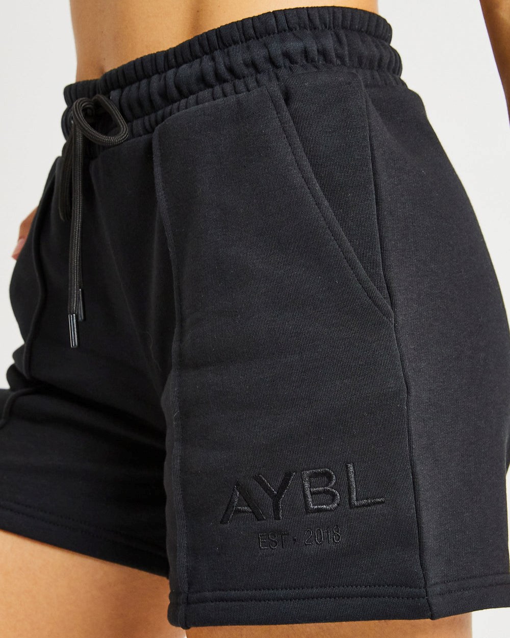 AYBL Luxe Shorts Czarne | 783654-NVI