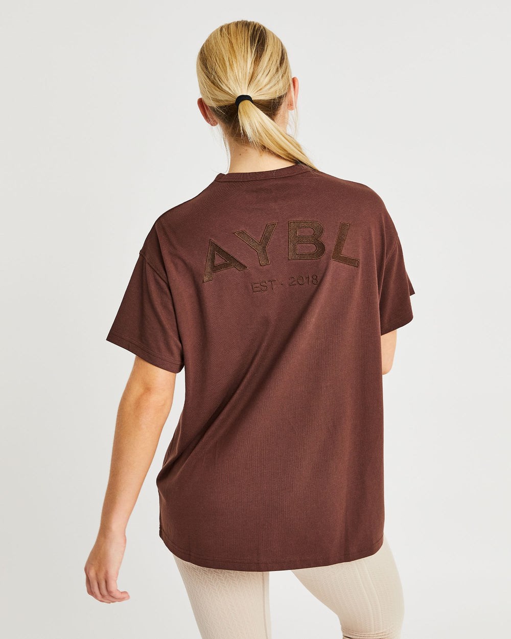 AYBL Luxe T Shirt Brązowe | 432618-EBO