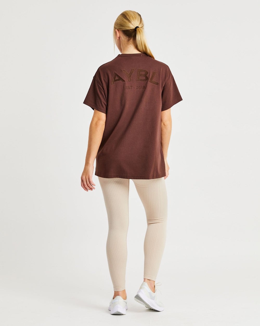 AYBL Luxe T Shirt Brązowe | 432618-EBO