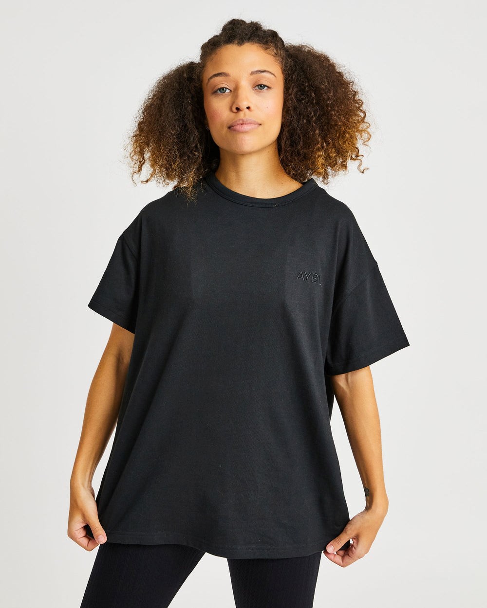 AYBL Luxe T Shirt Czarne | 526981-RIO