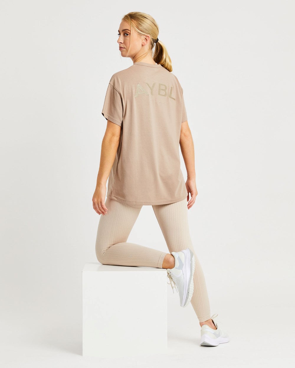 AYBL Luxe T Shirt Mocha | 920478-QXS