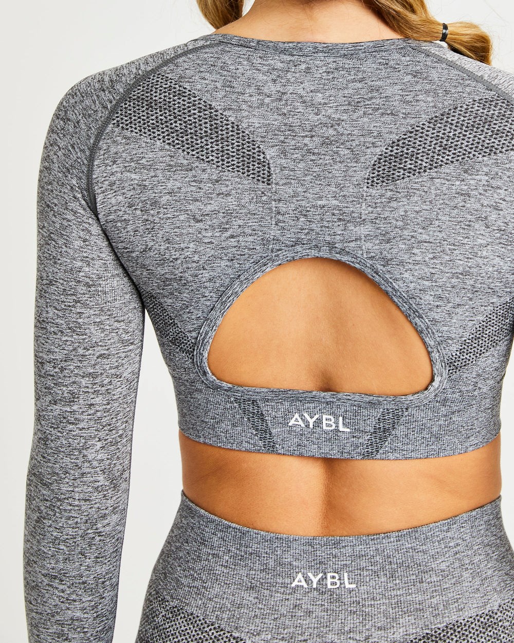 AYBL Motion Seamless Long Sleeve Crop Top Szare | 185930-VZA