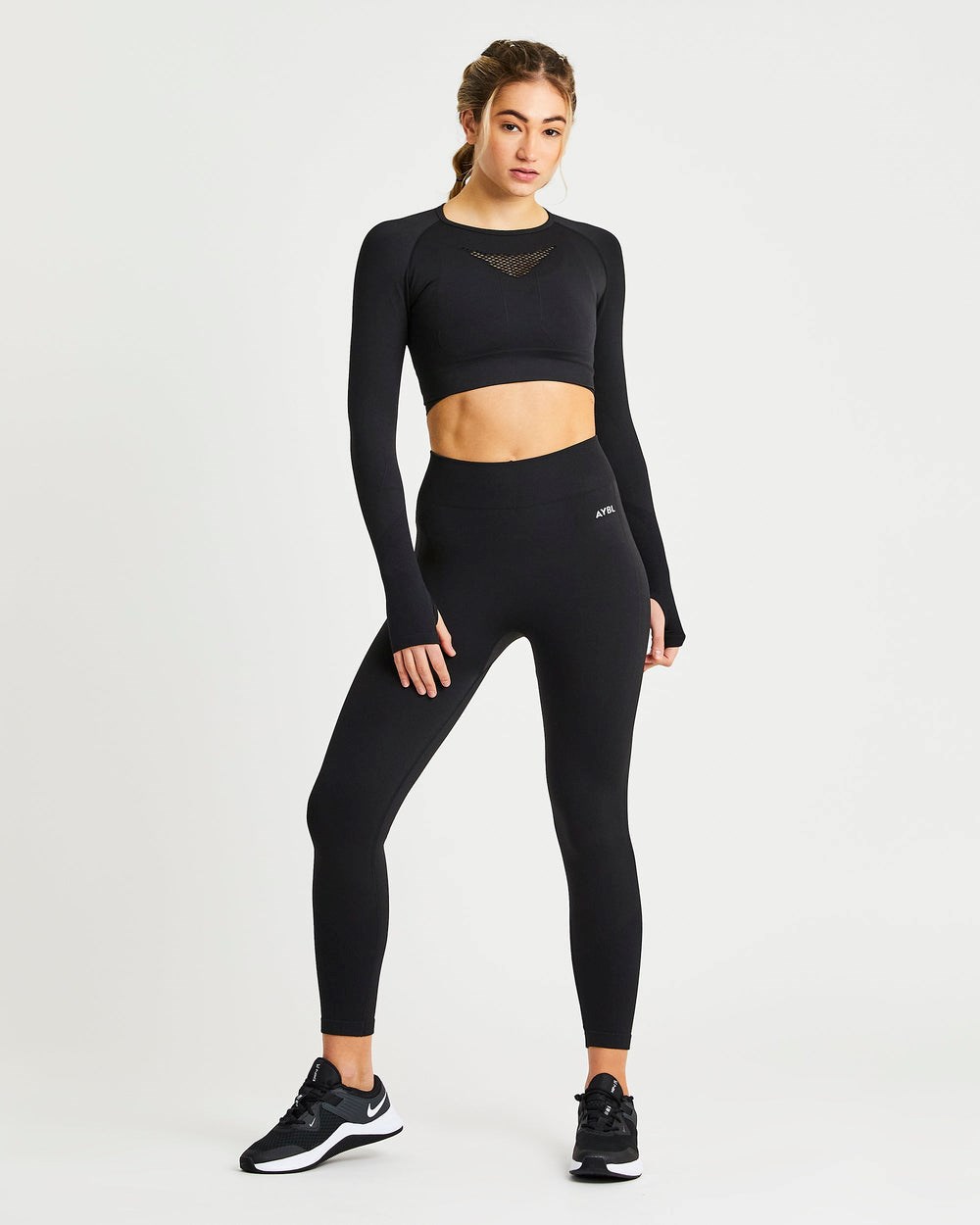 AYBL Motion Seamless Long Sleeve Crop Top Czarne | 215836-AHF