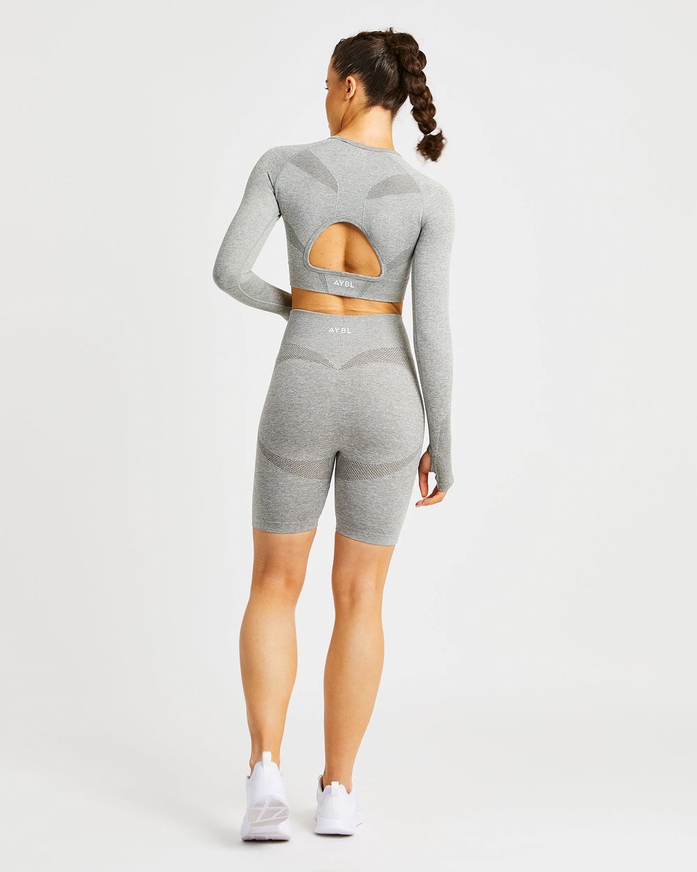 AYBL Motion Seamless Long Sleeve Crop Top Khaki | 350162-AYQ