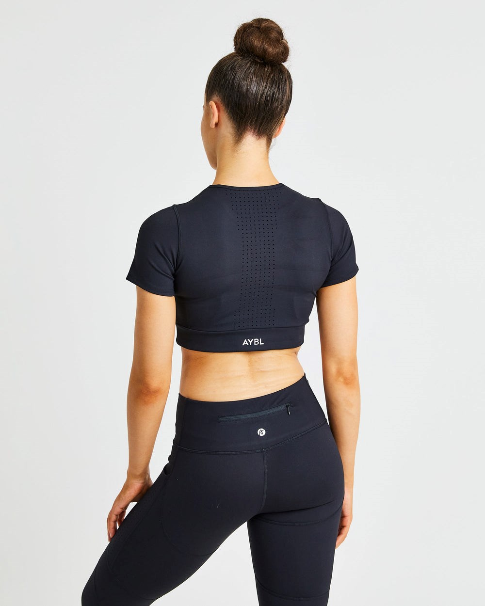 AYBL Pace Crop Top Czarne | 625079-NDG