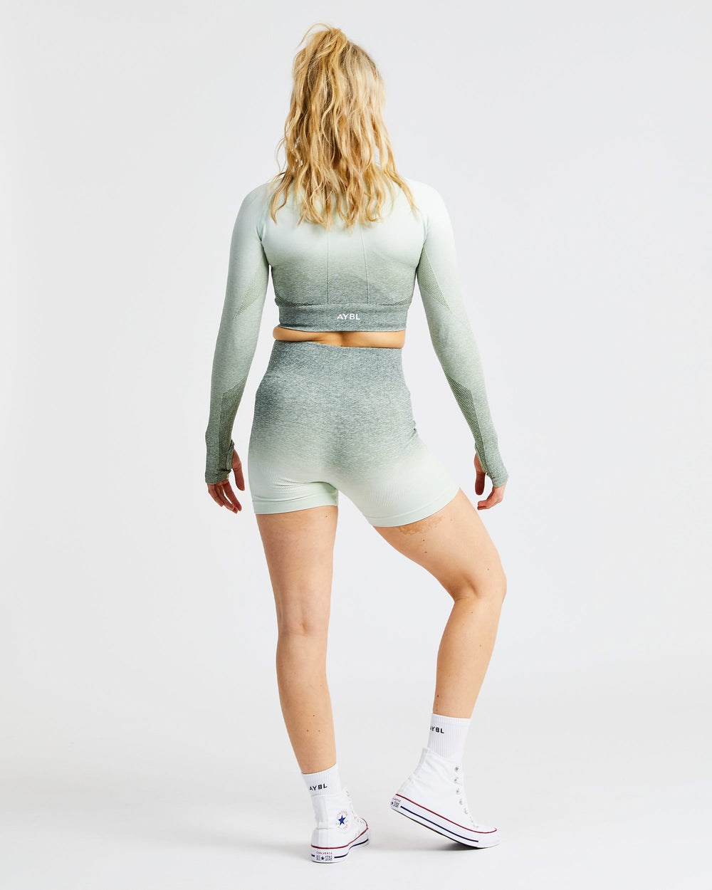 AYBL Pulse Ombré Seamless Long Sleeve Crop Top Khaki | 145978-SEN