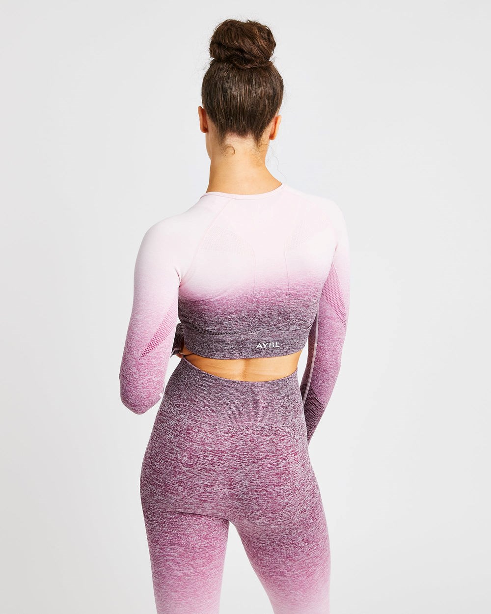 AYBL Pulse Ombré Seamless Long Sleeve Crop Top Plum | 182675-TKG