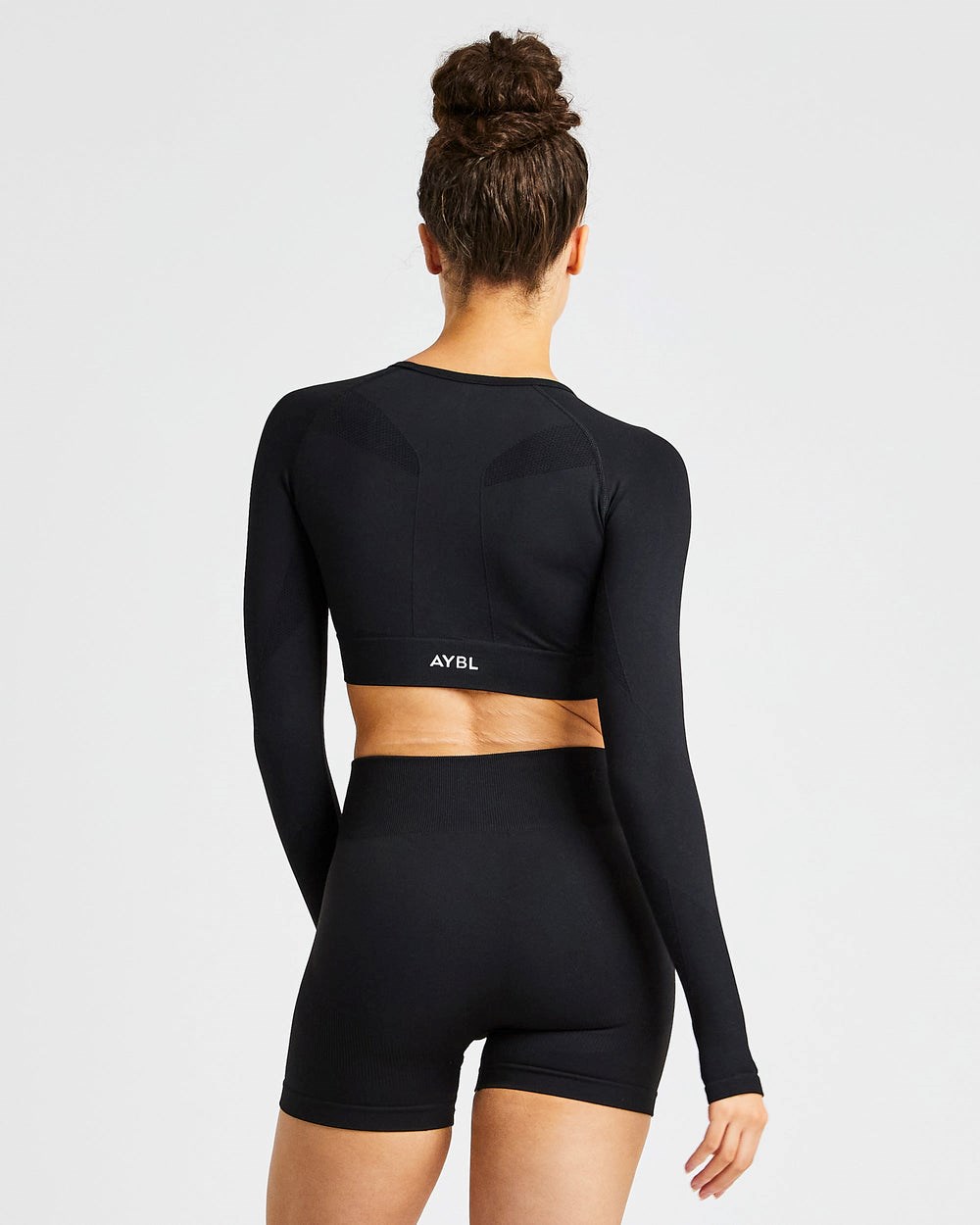 AYBL Pulse Seamless Long Sleeve Crop Top Czarne | 487205-VUJ