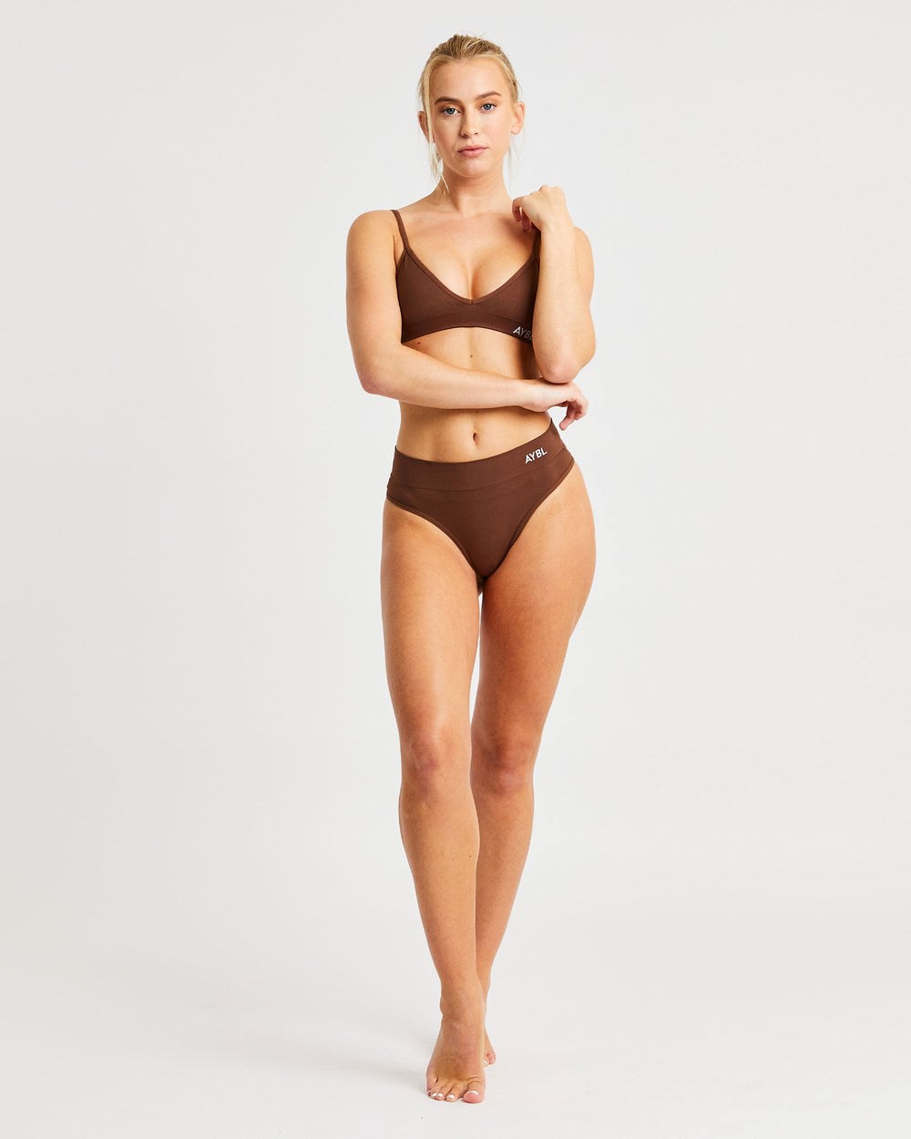 AYBL Seamless High Rise Stringi Brązowe | 463958-CDA