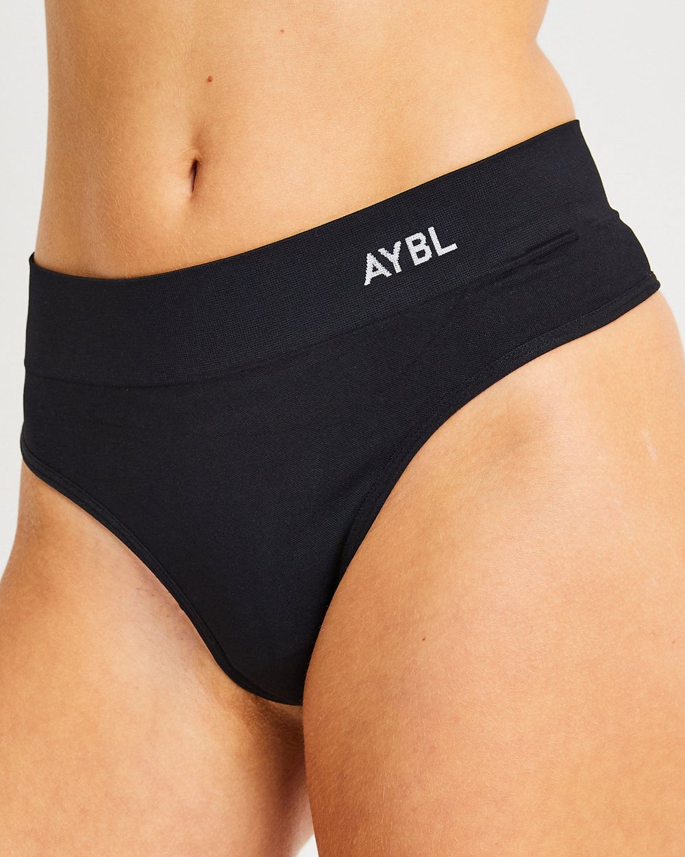 AYBL Seamless High Rise Stringi Czarne | 135280-ILZ