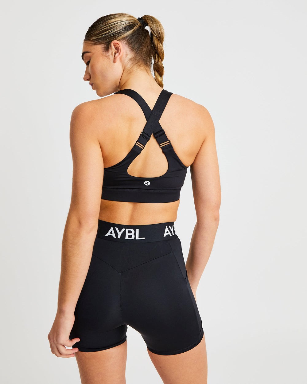 AYBL Sportive High Neck Sports Bra Czarne | 941270-LKV