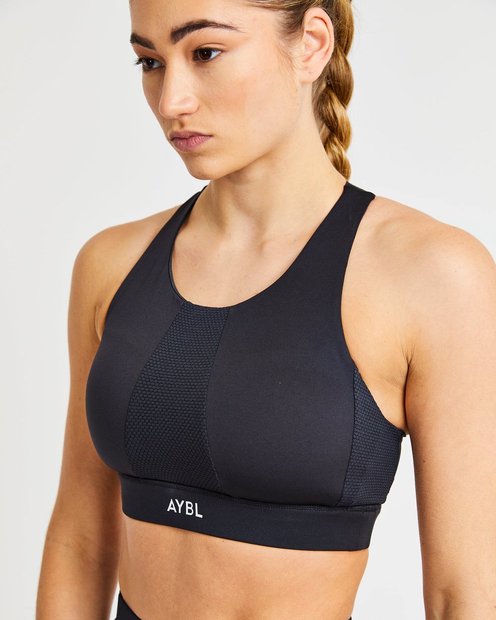 AYBL Sportive High Neck Sports Bra Czarne | 941270-LKV