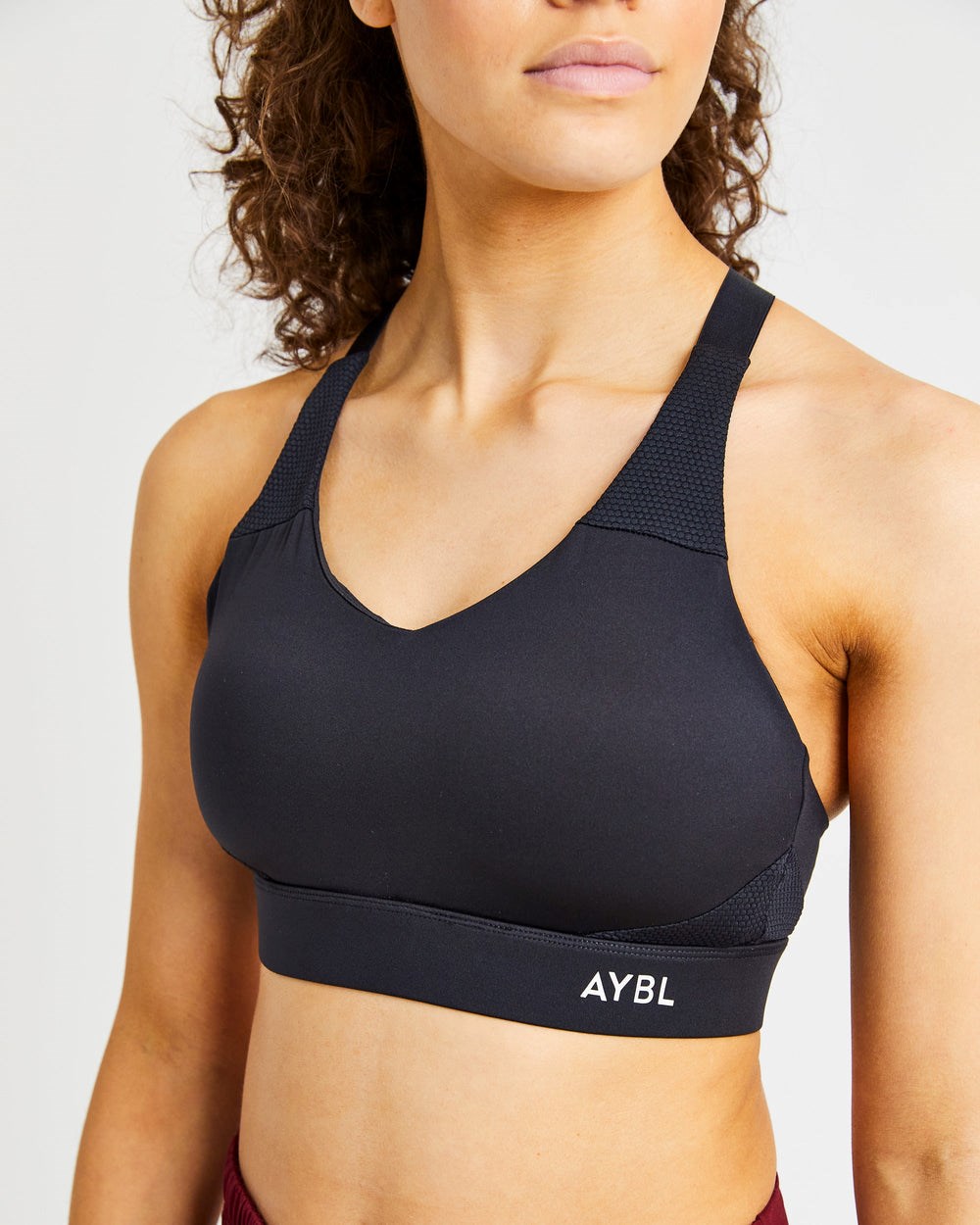 AYBL Sportive Open Back Sports Bra Czarne | 548326-FPW