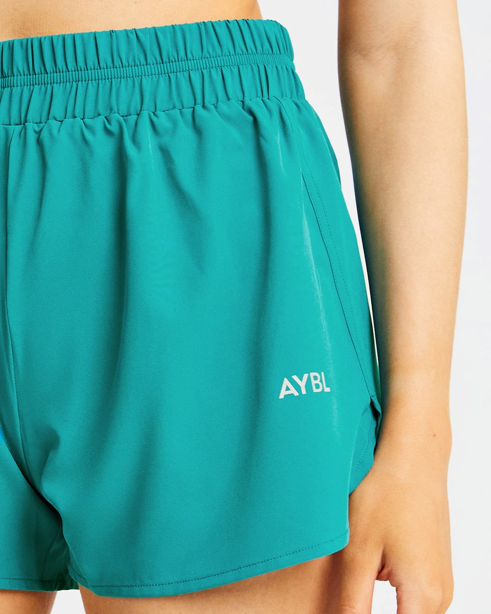 AYBL Strive Shorts Turkusowe | 047396-KOY