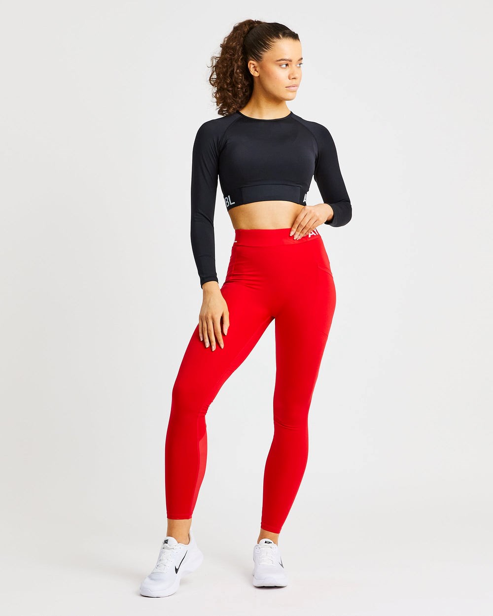 AYBL Treningowe Long Sleeve Crop Top Czarne | 047862-CEB